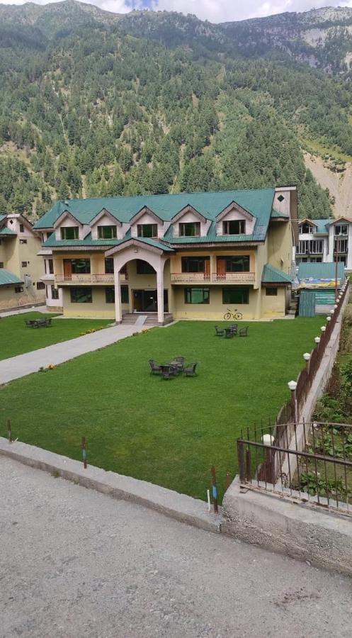 Hotel Sheen Srinagar  Exterior photo
